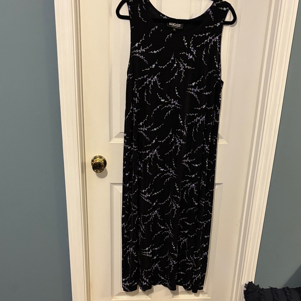 Black Floral Stretchy-Knit Tank Maxi Dress